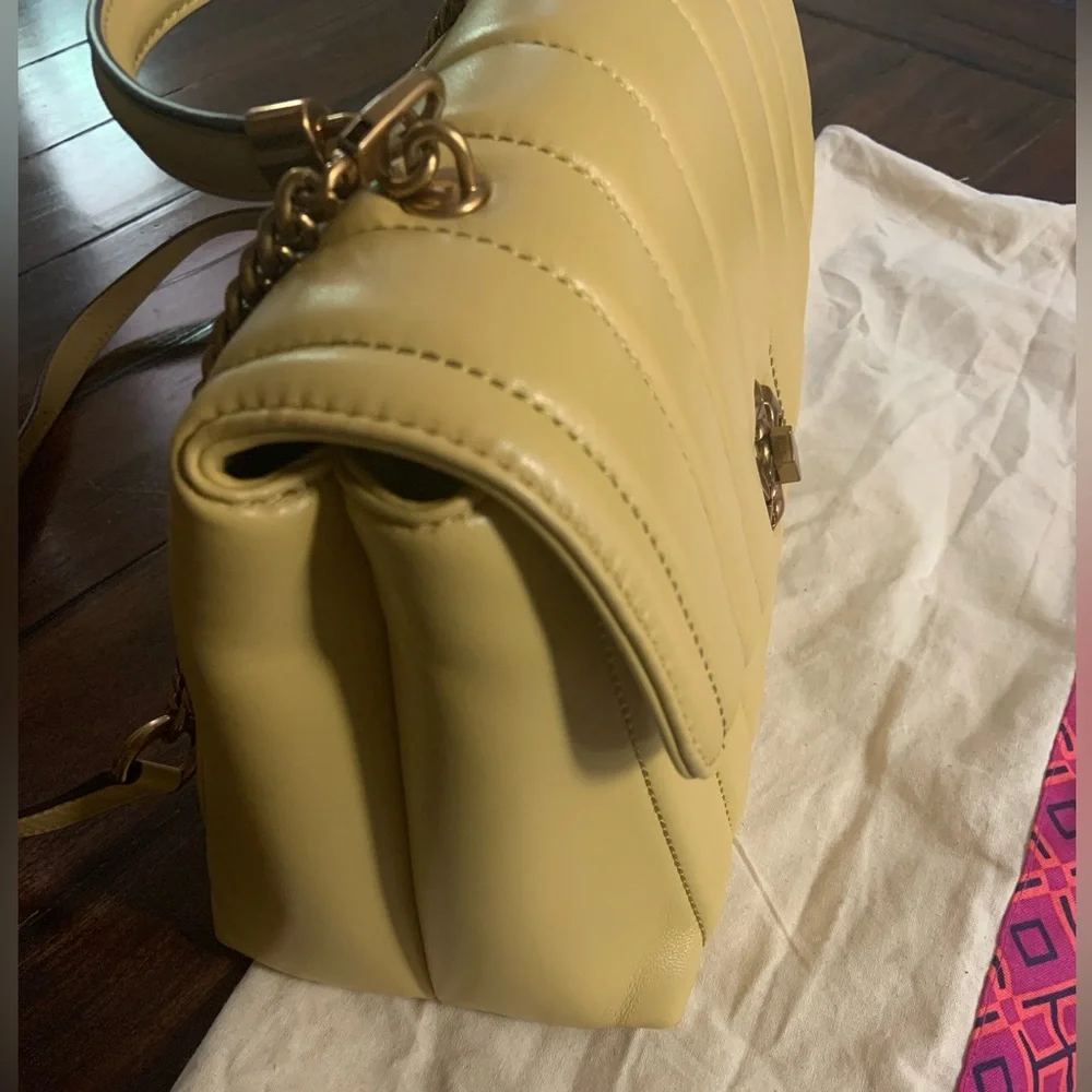 Beautiful Tory Burch Kira Top Handle - Picture 3 of 14